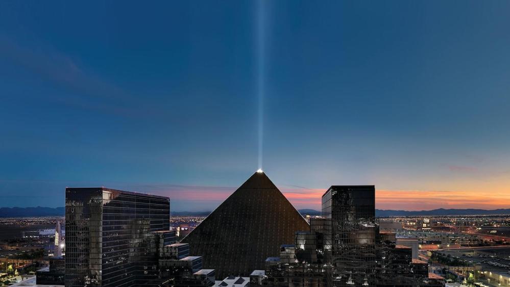 Luxor Hotel & Casino By Suiteness Las Vegas Buitenkant foto